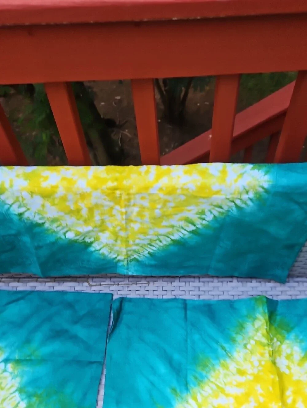 New Handcrafted 4 Pcs Teal and Yellow Tie-Dye Fabric  Pillowcases Craft Material